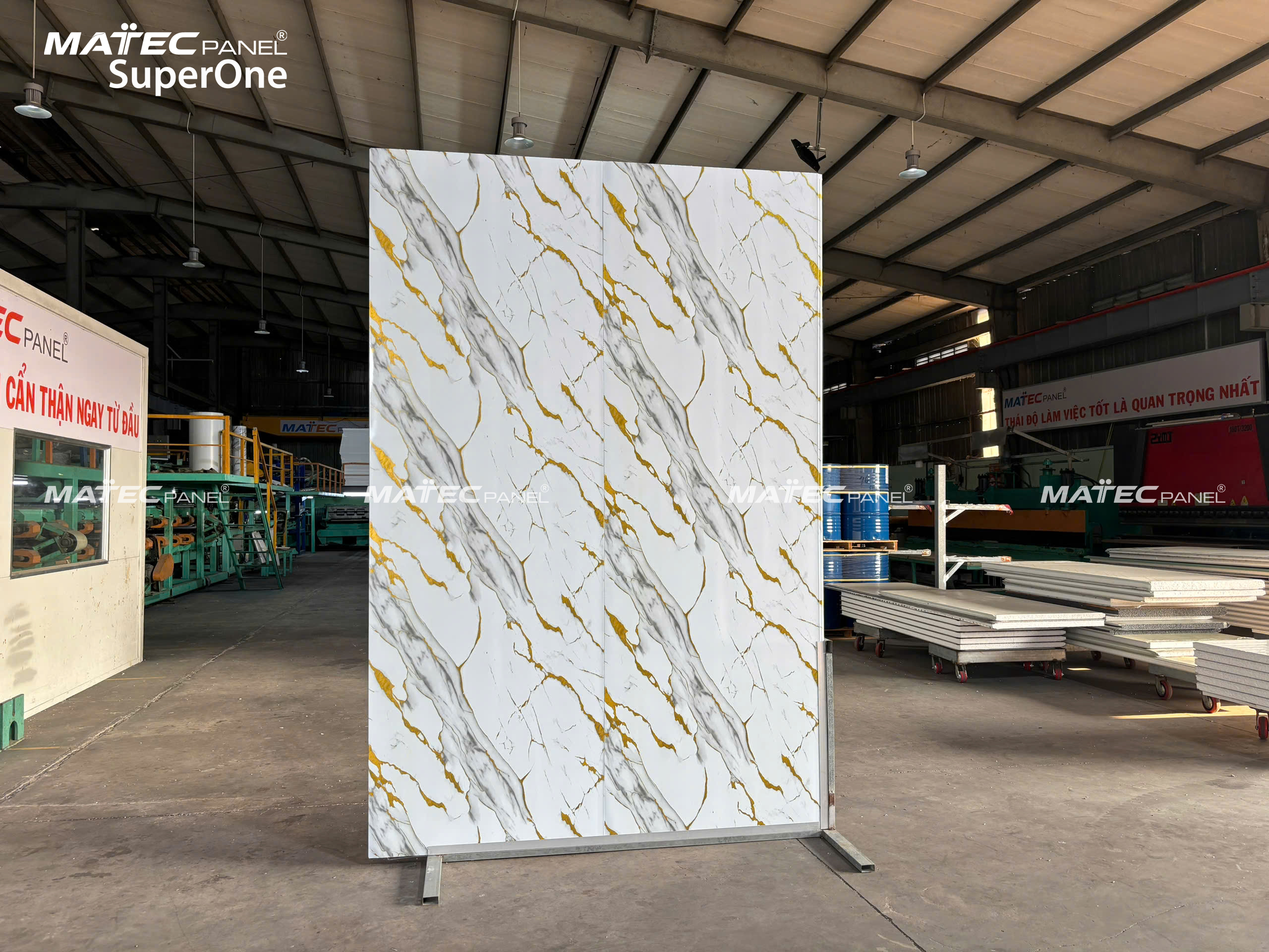 Tấm Panel Vách Ngăn Vân Đá Vàng